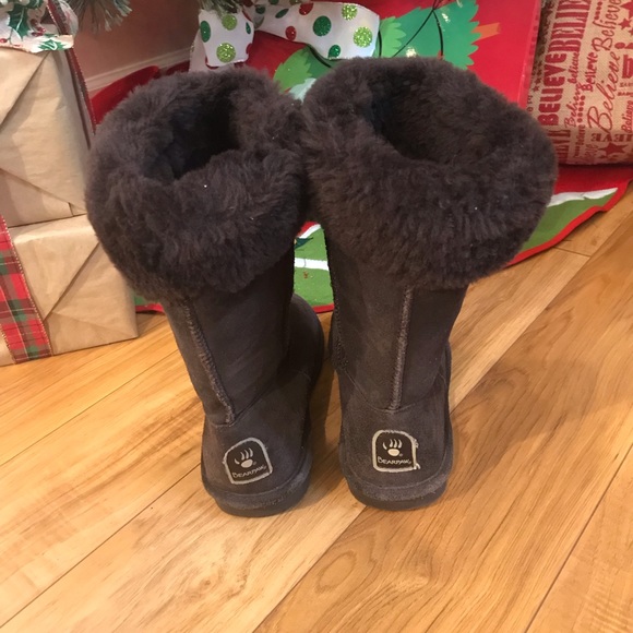 Bearpaw Boots - Picture 2 of 4
